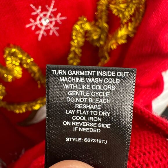 Ugly Christmas Sweater Holiday Pullover XL Red Reindeer Snowflake Fuzzy Green - Picture 6 of 8